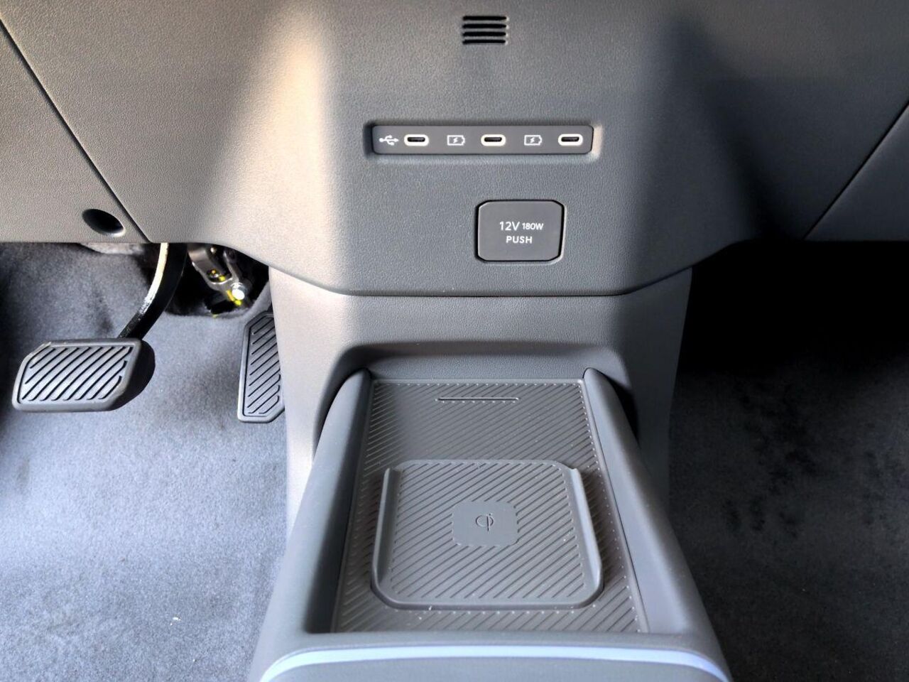KIA EV2 EARTH*SitzP2*WinterP3*P4*TechP5*DriveWiseP6* Ansicht 15 für Fahrzeugdetailseite