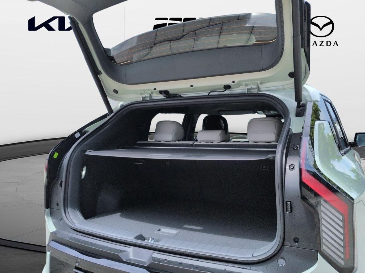 KIA EV3 GT-Line 204PS 81,4 kWh FWD *P10*P11*SOFORT* Ansicht 5 für Fahrzeugdetailseite