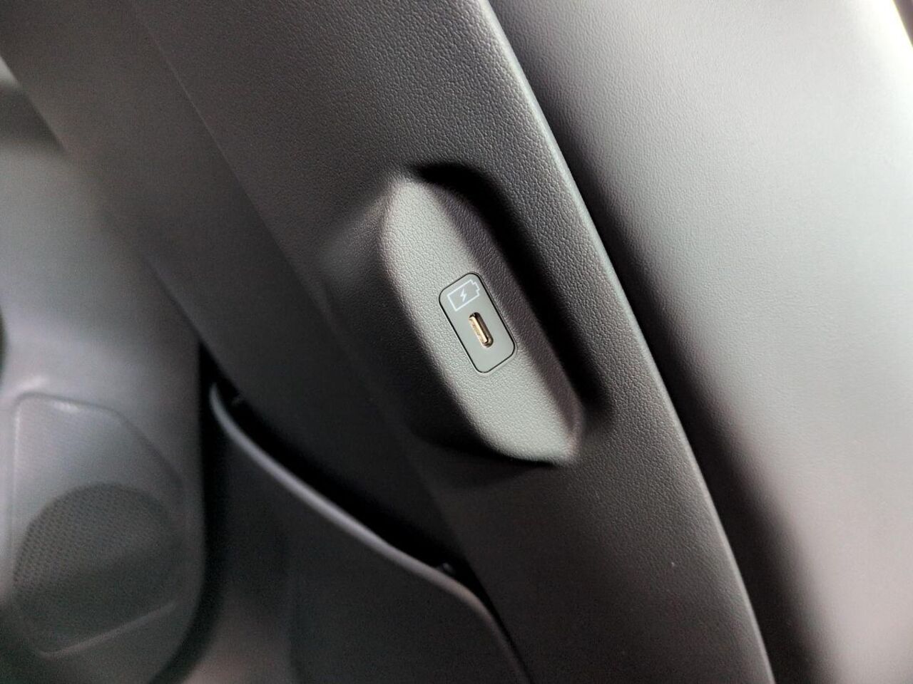 KIA EV3 58,3 KWH EARTH *LED* KAMERA* NAVI* Ansicht 14 für Fahrzeugdetailseite