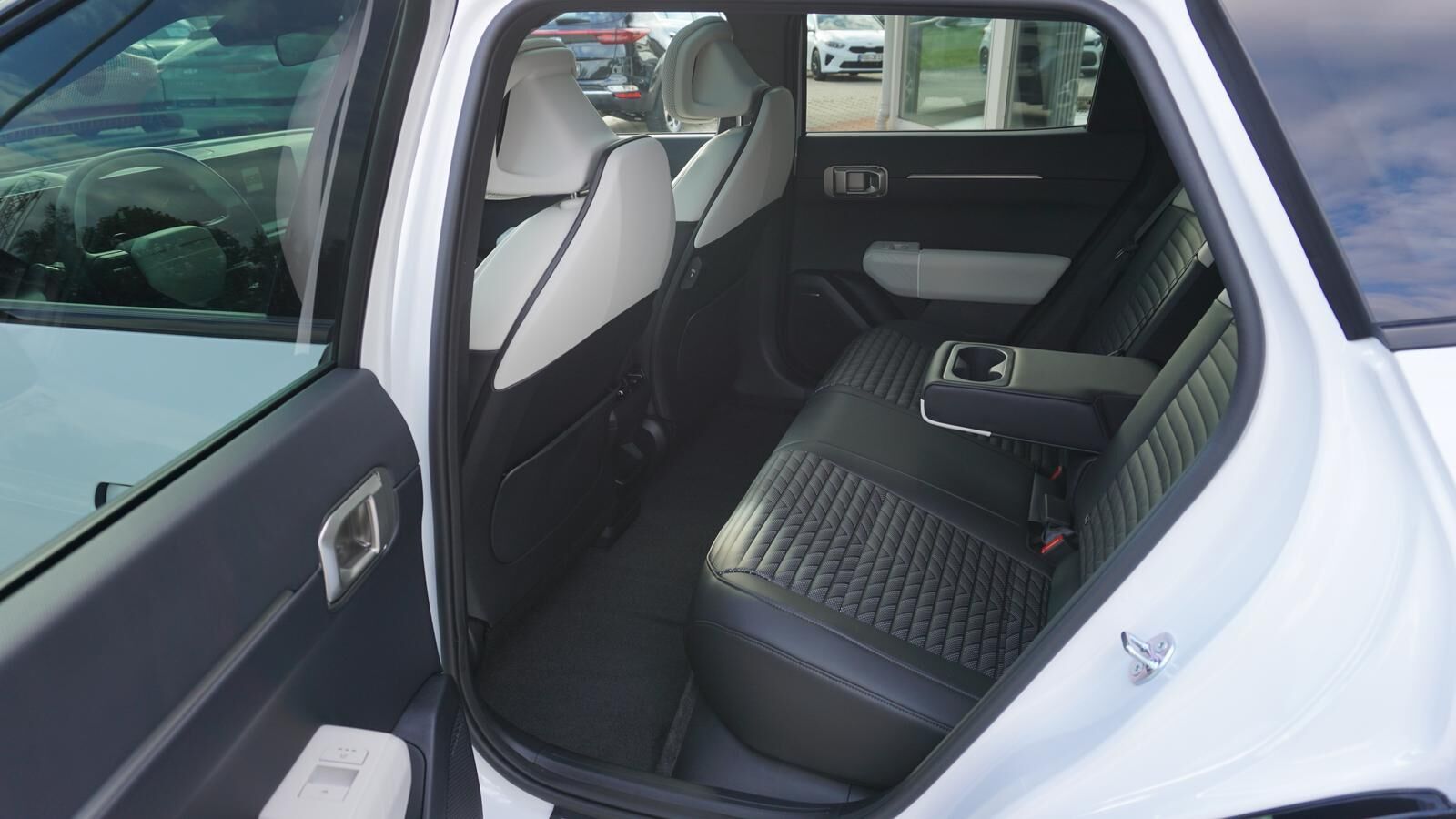 KIA EV4 81,4 kWh GT-LINE *LED*KAMERA*NAVI* Ansicht 7 für Fahrzeugdetailseite