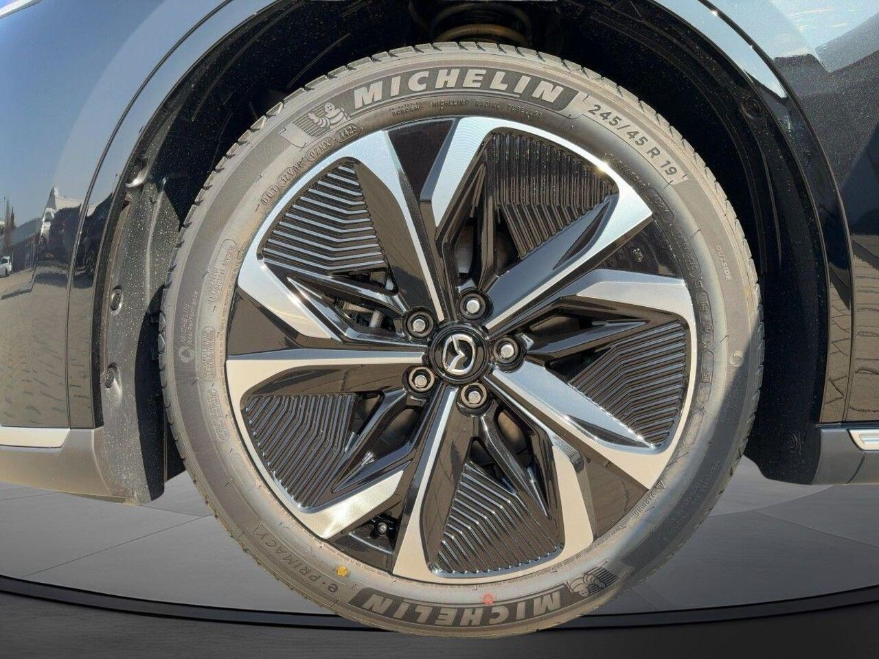 MAZDA 6e TAKUMI PLUS 68,8 kWh *LEDER*PANORAMA*AMBIENTE Ansicht 10 für Fahrzeugdetailseite