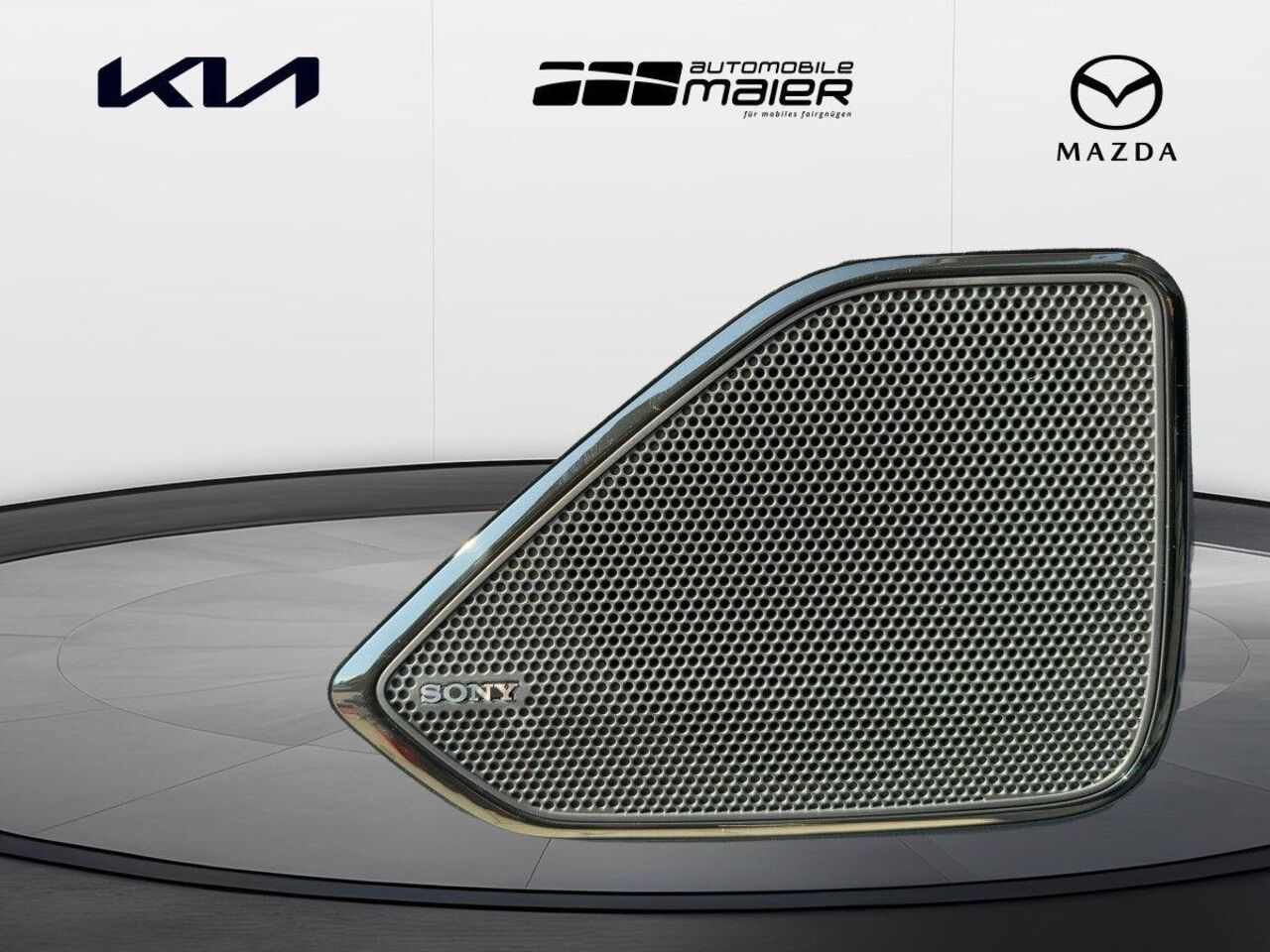 MAZDA 6e TAKUMI PLUS 68,8 kWh *LEDER*PANORAMA*AMBIENTE Ansicht 12 für Fahrzeugdetailseite