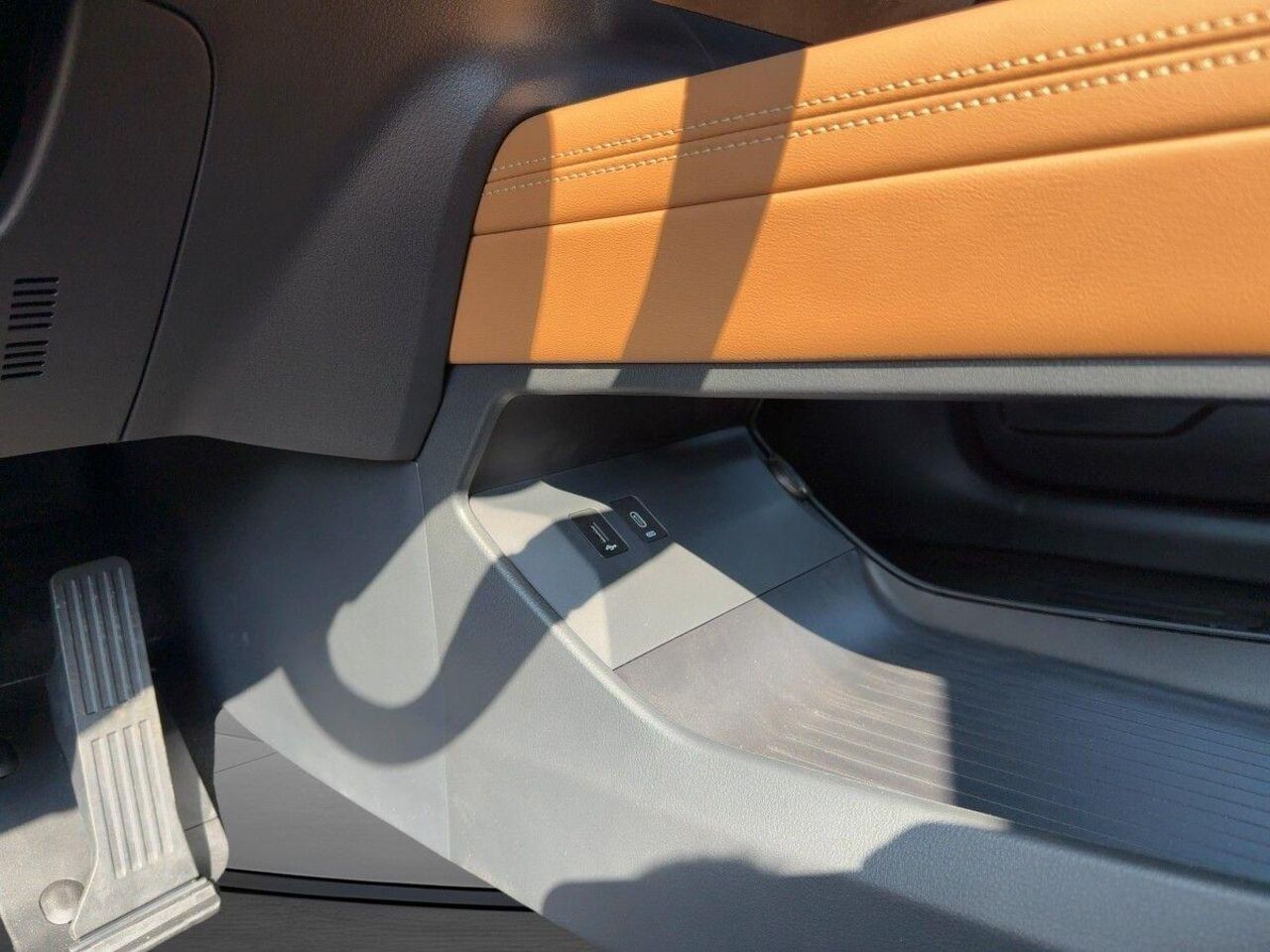 MAZDA 6e TAKUMI PLUS 68,8 kWh *LEDER*PANORAMA*AMBIENTE Ansicht 13 für Fahrzeugdetailseite