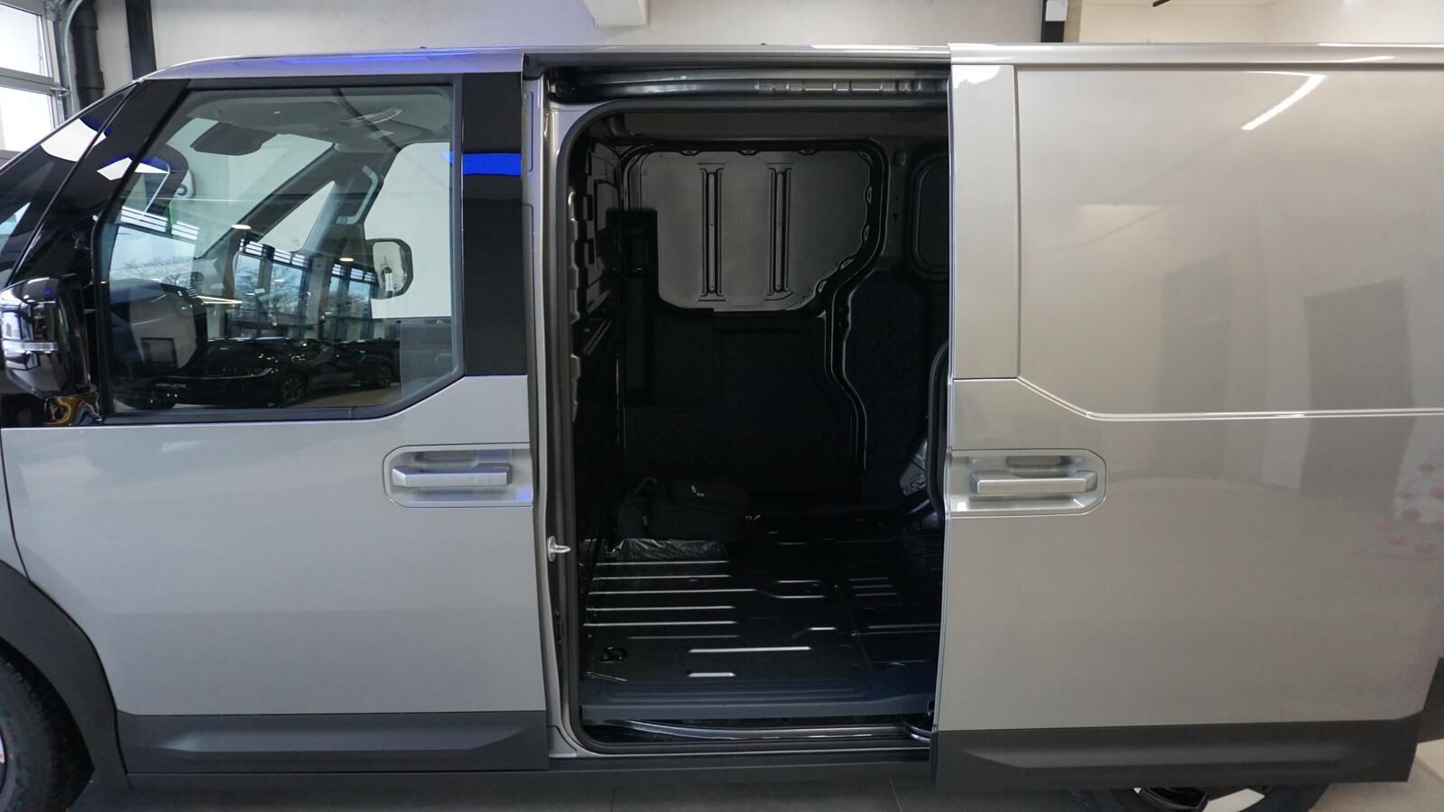 KIA PV5 Cargo L2H1 Elite*Comfort-TecP1*WP*Allwetter* Ansicht 10 für Fahrzeugdetailseite