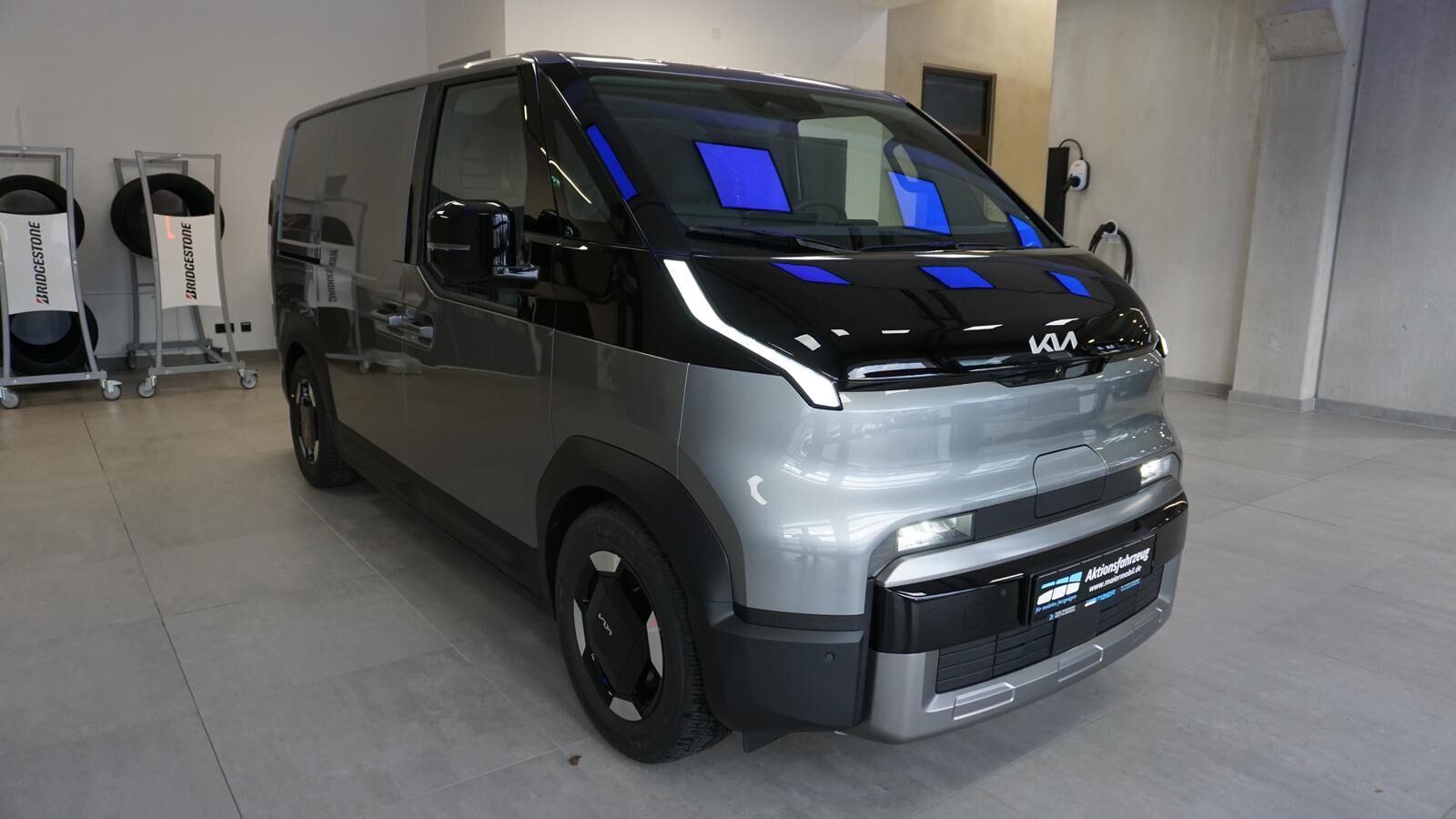 KIA PV5 Cargo L2H1 Elite*Comfort-TecP1*WP*Allwetter* Ansicht 3 für Fahrzeugdetailseite