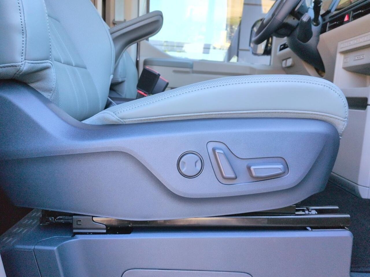 KIA PV5 Passenger ELITE 5-sitz 71.2 kWh *WP*P2*P3*P4*P5* Ansicht 14 für Fahrzeugdetailseite