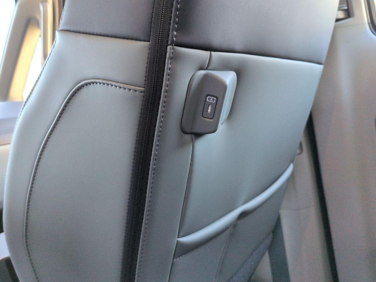 KIA PV5 Passenger ELITE 5-sitz 71.2 kWh *WP*P2*P3*P4*P5* Ansicht 15 für Fahrzeugdetailseite