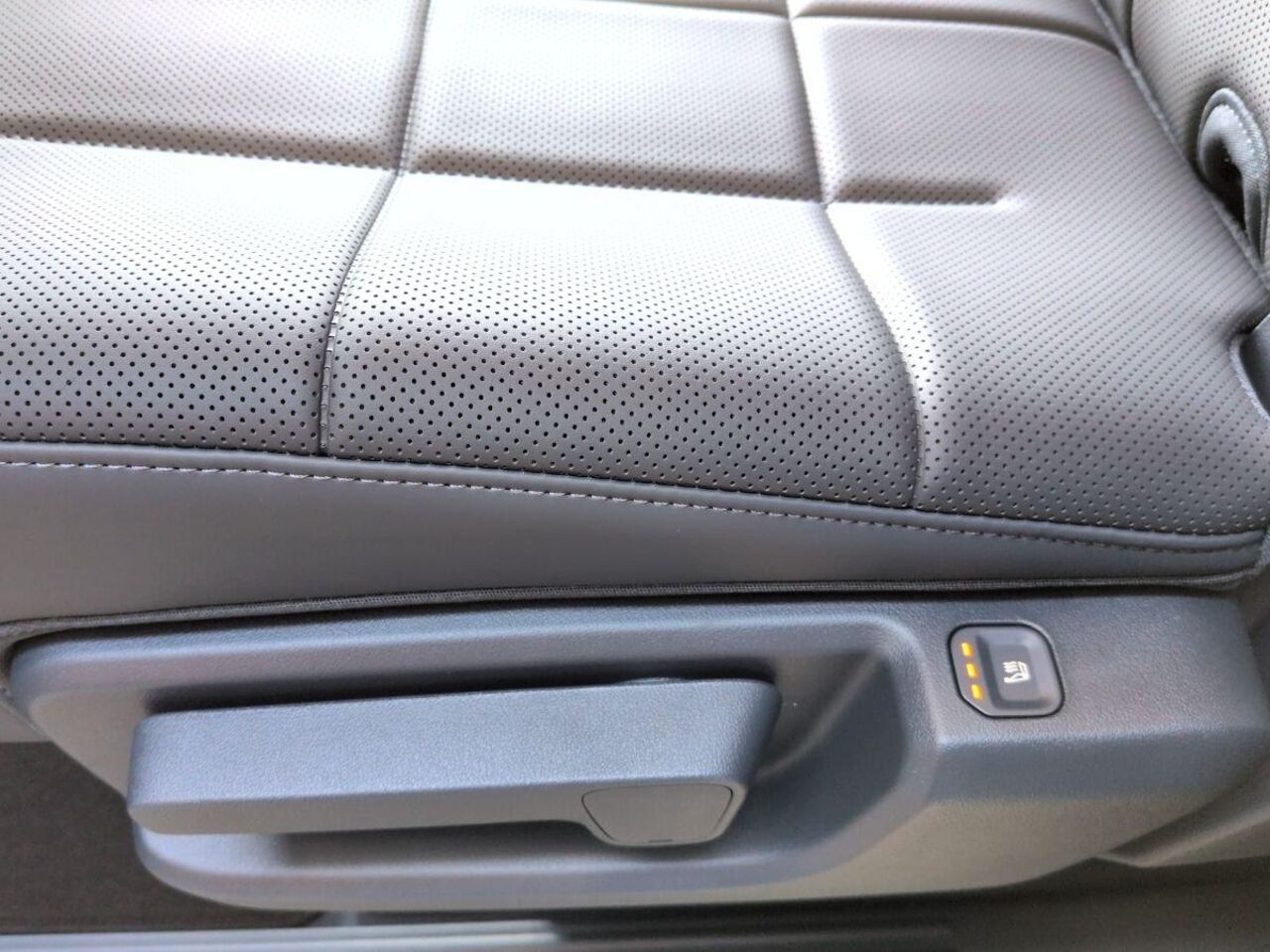 KIA PV5 Passenger ELITE 5-sitz 71.2 kWh *WP*P2*P3*P4* Ansicht 12 für Fahrzeugdetailseite
