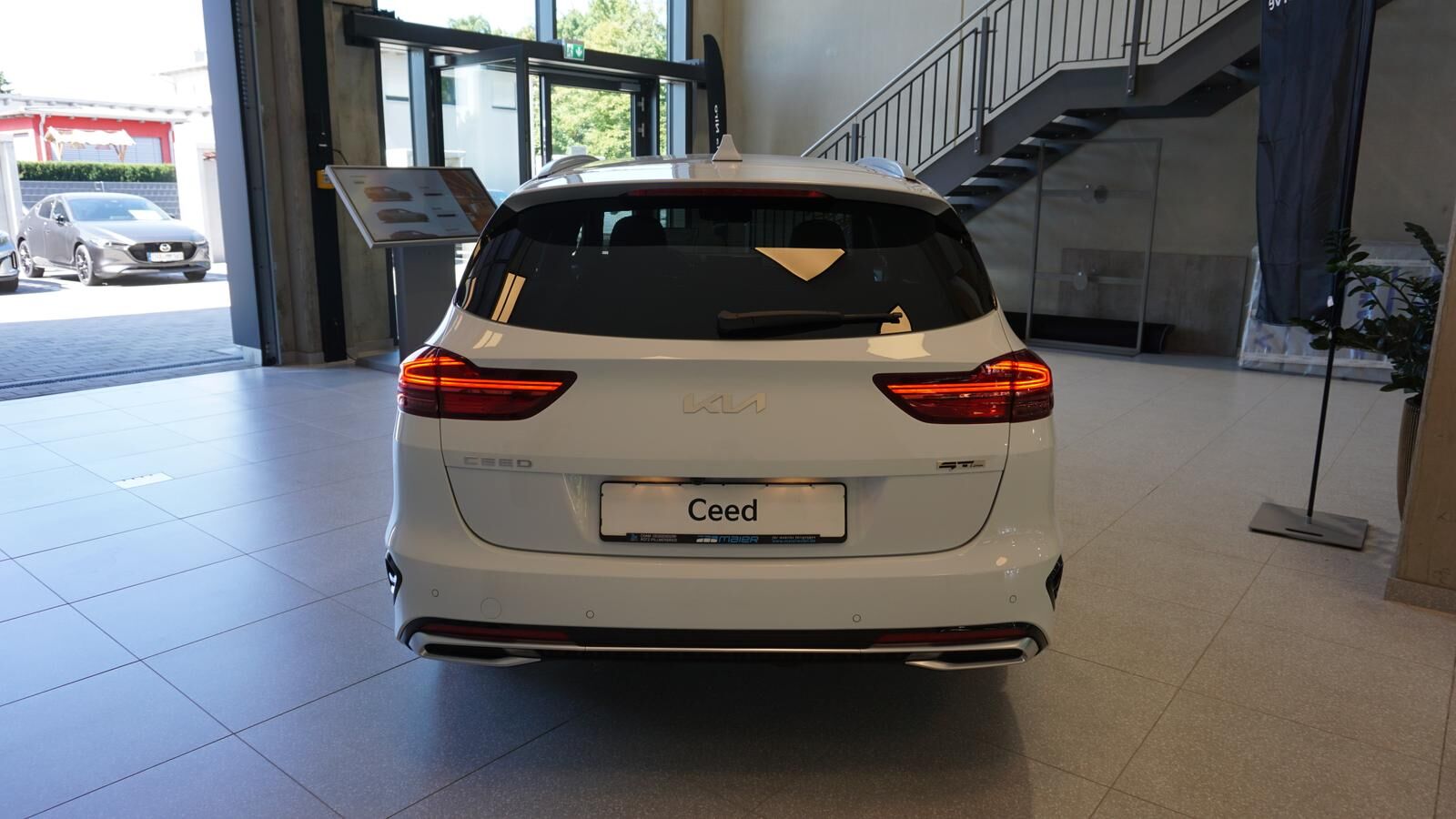 KIA Ceed SW 1.5 TGDI GT-LINE *LED* KAMERA* NAVI* Ansicht 12 für Fahrzeugdetailseite