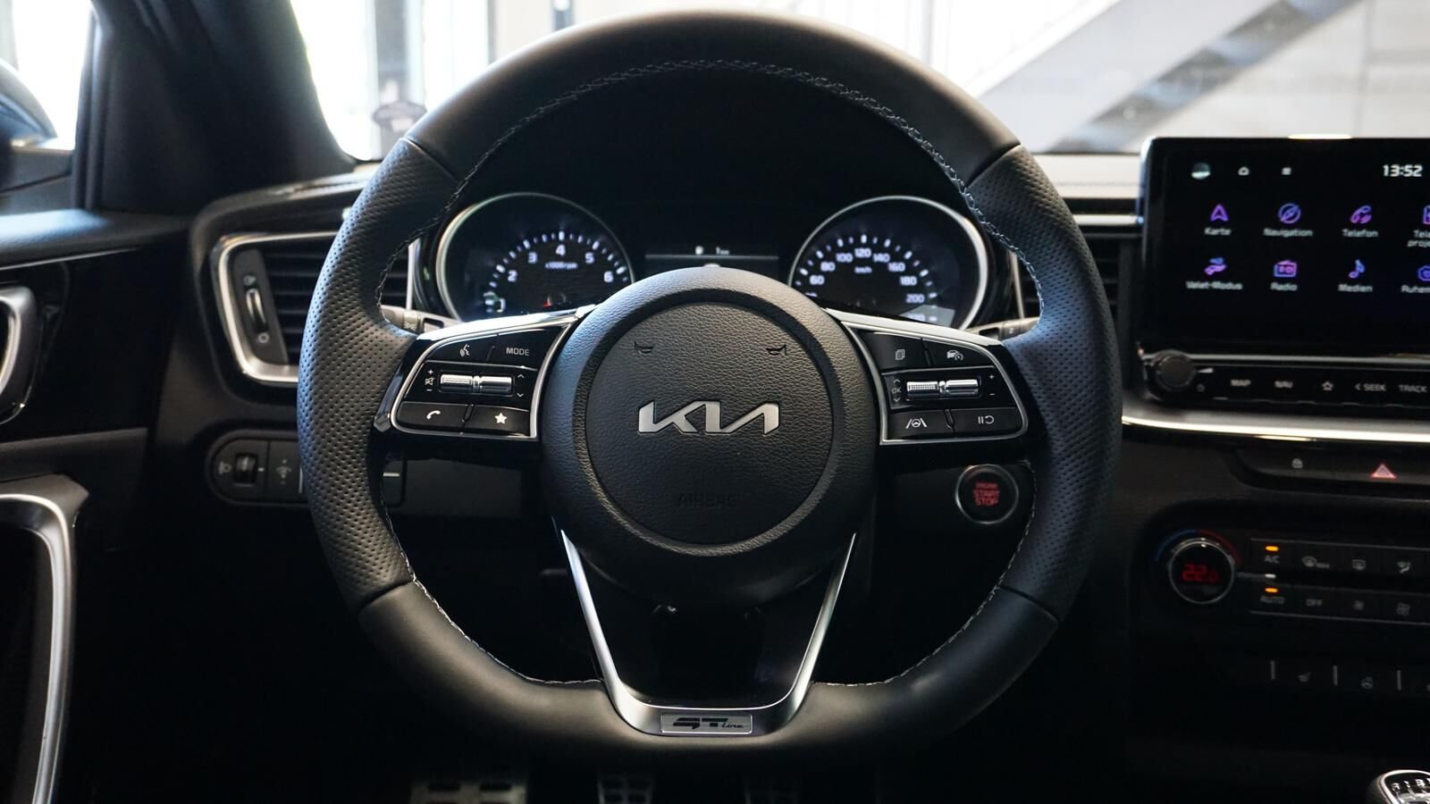 KIA Ceed SW 1.5 TGDI GT-LINE *LED* KAMERA* NAVI* Ansicht 13 für Fahrzeugdetailseite