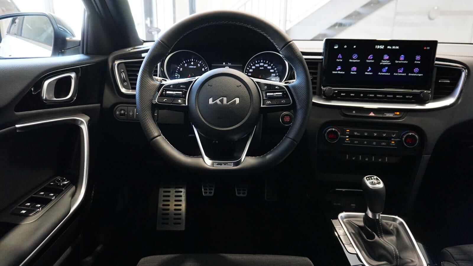 KIA Ceed SW 1.5 TGDI GT-LINE *LED* KAMERA* NAVI* Ansicht 15 für Fahrzeugdetailseite