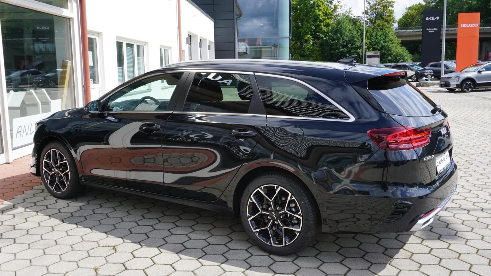 KIA Ceed SW 1.5 TGDI GT-LINE *LED* KAMERA* NAVI* Ansicht 10 für Fahrzeugdetailseite
