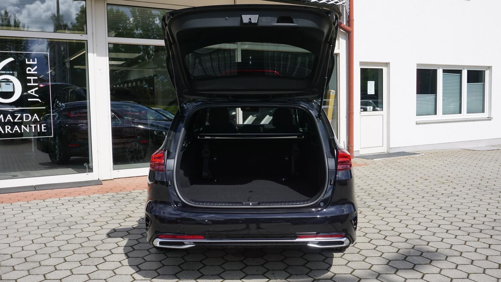 KIA Ceed SW 1.5 TGDI GT-LINE *LED* KAMERA* NAVI* Ansicht 11 für Fahrzeugdetailseite