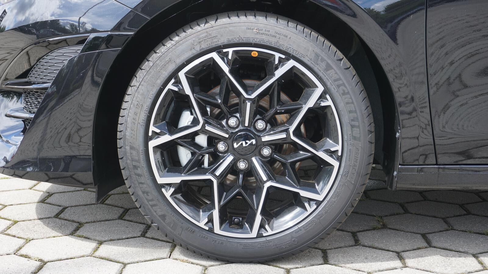 KIA Ceed SW 1.5 TGDI GT-LINE *LED* KAMERA* NAVI* Ansicht 8 für Fahrzeugdetailseite