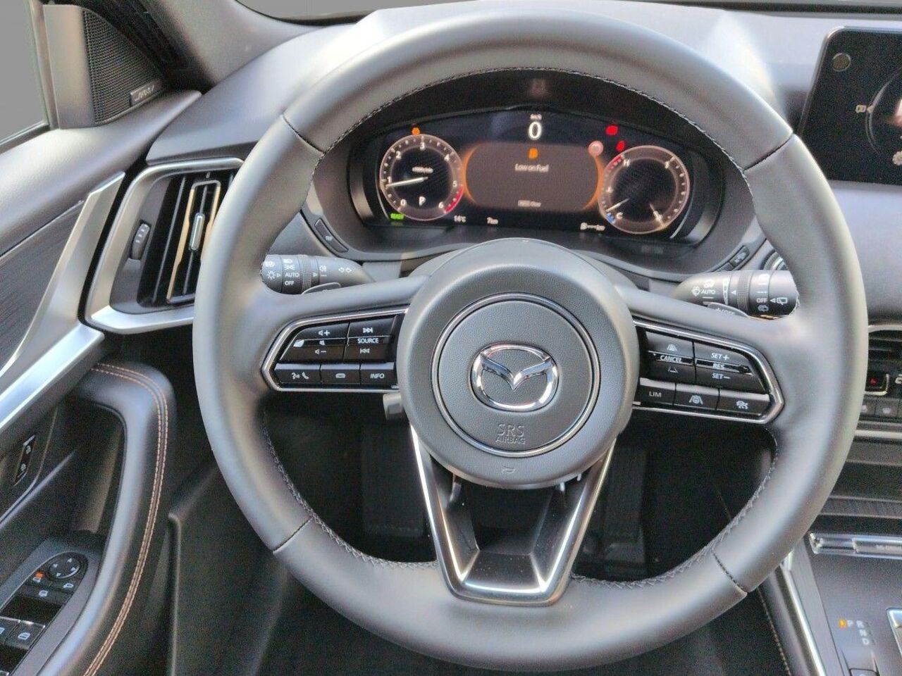 MAZDA CX--60 3.3 AWD *PANORAMA*LEDER*MATRIX-LED*BOSE* Ansicht 9 für Fahrzeugdetailseite