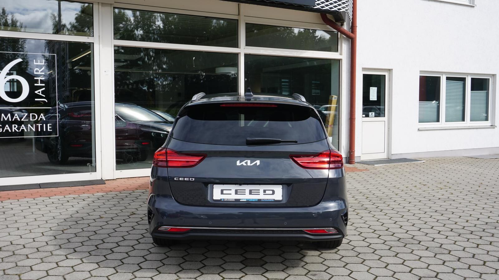 KIA Ceed Sportswagon Ceed SW 1.5 TGDI NIGHTLINE *LED* NAVI* KAMERA* Ansicht 12 für Fahrzeugdetailseite