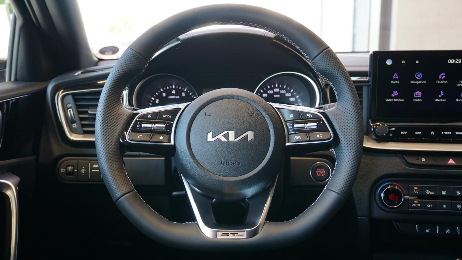 KIA Ceed SW 1.5 TGDI GT-LINE *LED* KAMERA* NAVI* Ansicht 12 für Fahrzeugdetailseite