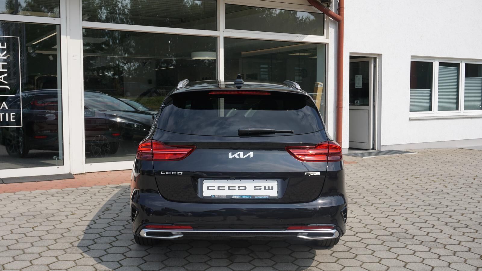KIA Ceed Sportswagon Ceed SW 1.5 TGDI DCT GT-LINE *LED* NAVI* KAMERA* Ansicht 12 für Fahrzeugdetailseite
