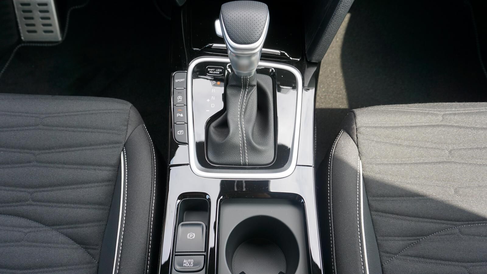 KIA Ceed Sportswagon Ceed SW 1.5 TGDI DCT GT-LINE *LED* NAVI* KAMERA* Ansicht 18 für Fahrzeugdetailseite