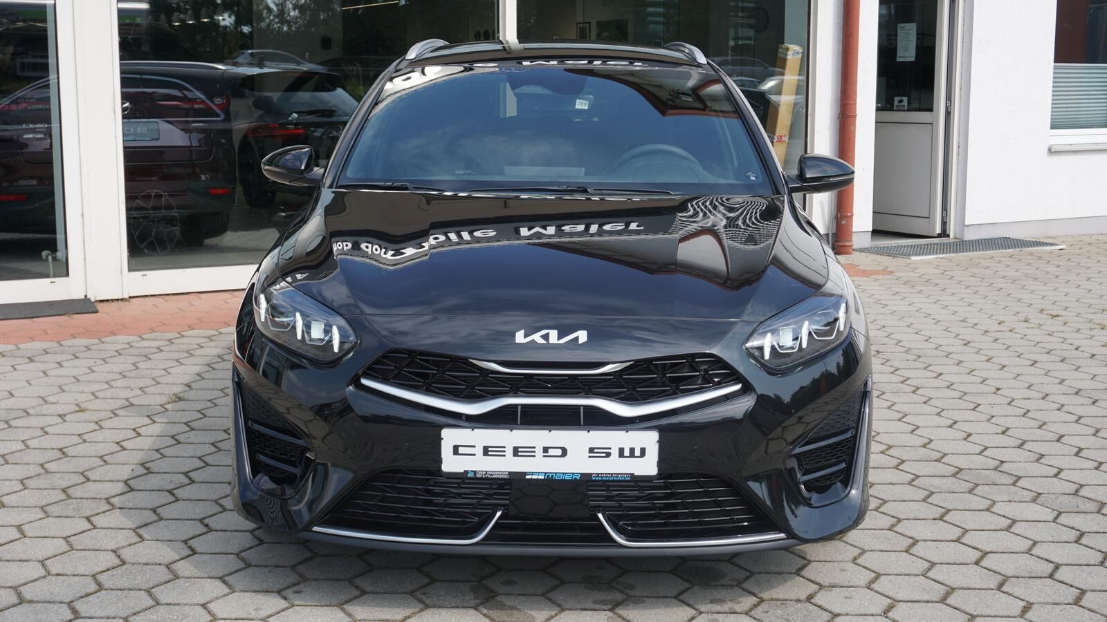 KIA Ceed Sportswagon Ceed SW 1.5 TGDI DCT GT-LINE *LED* NAVI* KAMERA* Ansicht 3 für Fahrzeugdetailseite