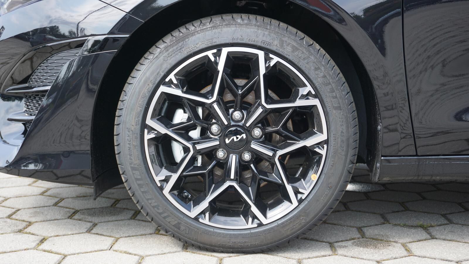 KIA Ceed Sportswagon Ceed SW 1.5 TGDI DCT GT-LINE *LED* NAVI* KAMERA* Ansicht 8 für Fahrzeugdetailseite