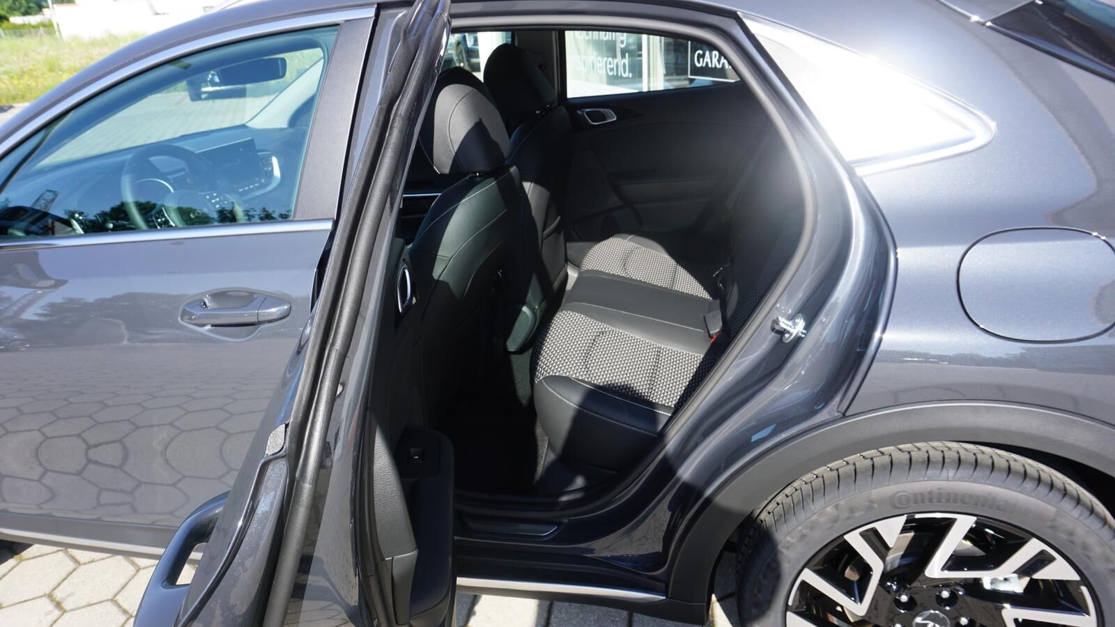 KIA XCeed 1.5 T-GDI SPIRIT *NAVI* KAMERA*LED* Ansicht 14 für Fahrzeugdetailseite