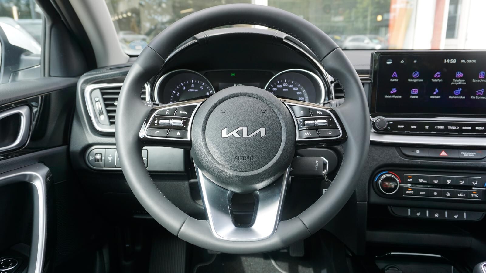 KIA XCeed 1.5 T-GDI SPIRIT Ansicht 13 für Fahrzeugdetailseite