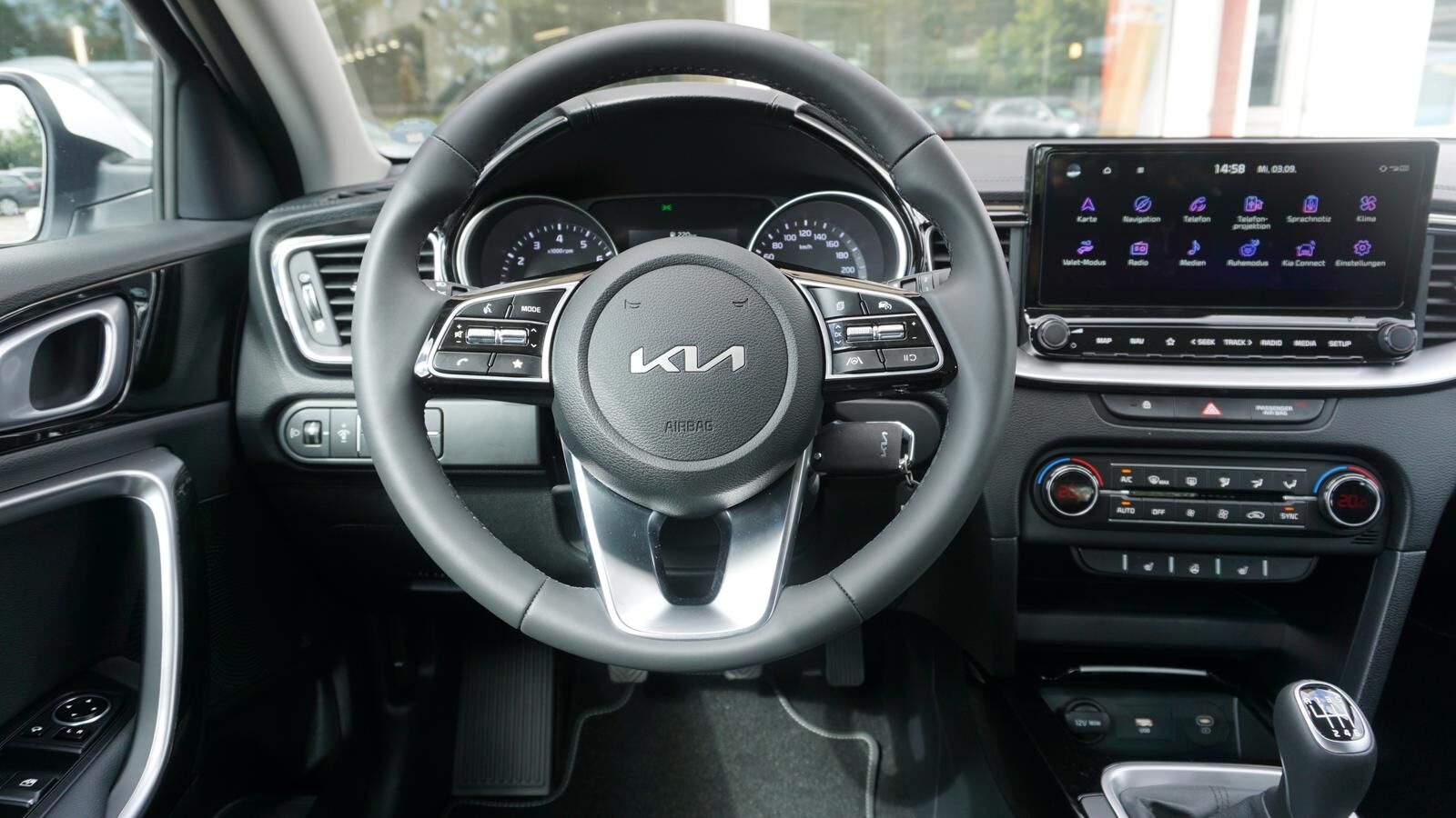 KIA XCeed 1.5 T-GDI SPIRIT Ansicht 15 für Fahrzeugdetailseite