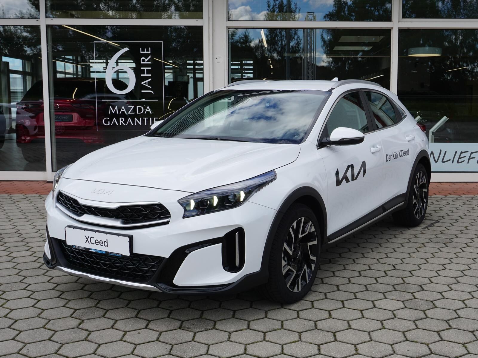 KIA XCeed 1.5 T-GDI SPIRIT Ansicht 2 für Fahrzeugdetailseite