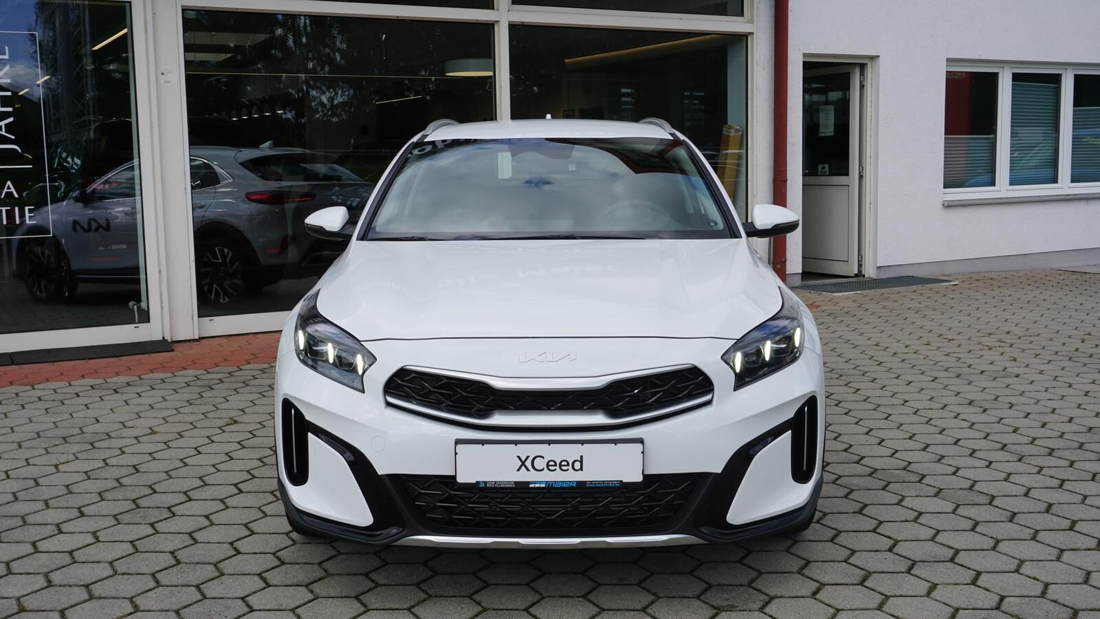 KIA XCeed 1.5 T-GDI SPIRIT Ansicht 3 für Fahrzeugdetailseite