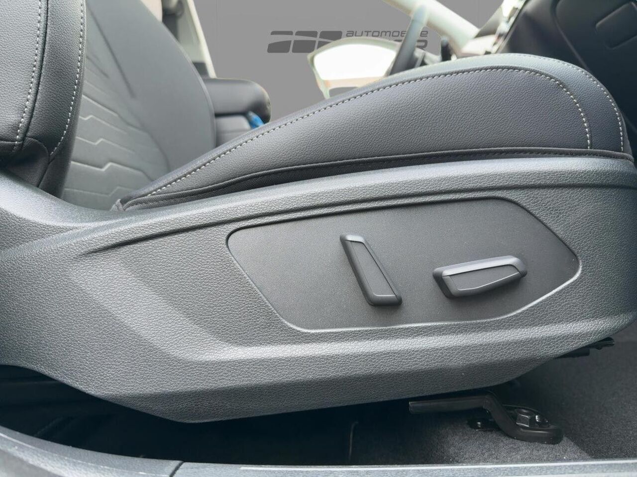 KIA Sportage 1.6 TGDI DCT VISION *NAVI* Ansicht 13 für Fahrzeugdetailseite