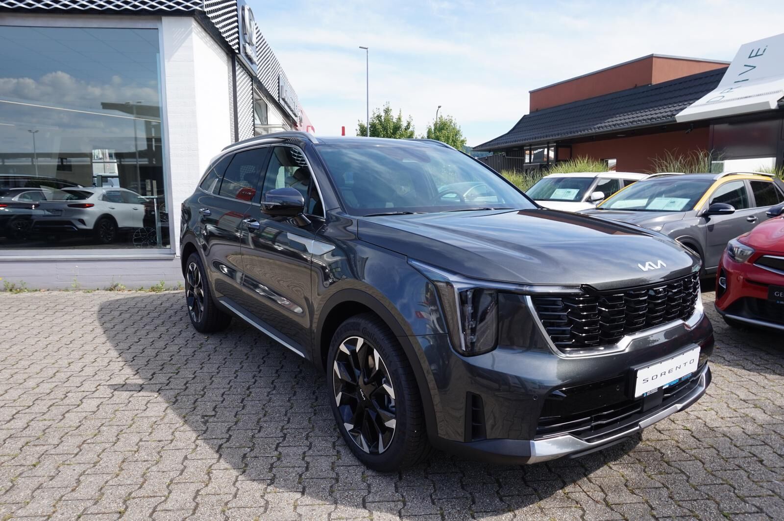KIA Sorento 2.2 CRDi AWD PLATINUM 7-SITZE *PANODACH* Ansicht 4 für Fahrzeugdetailseite