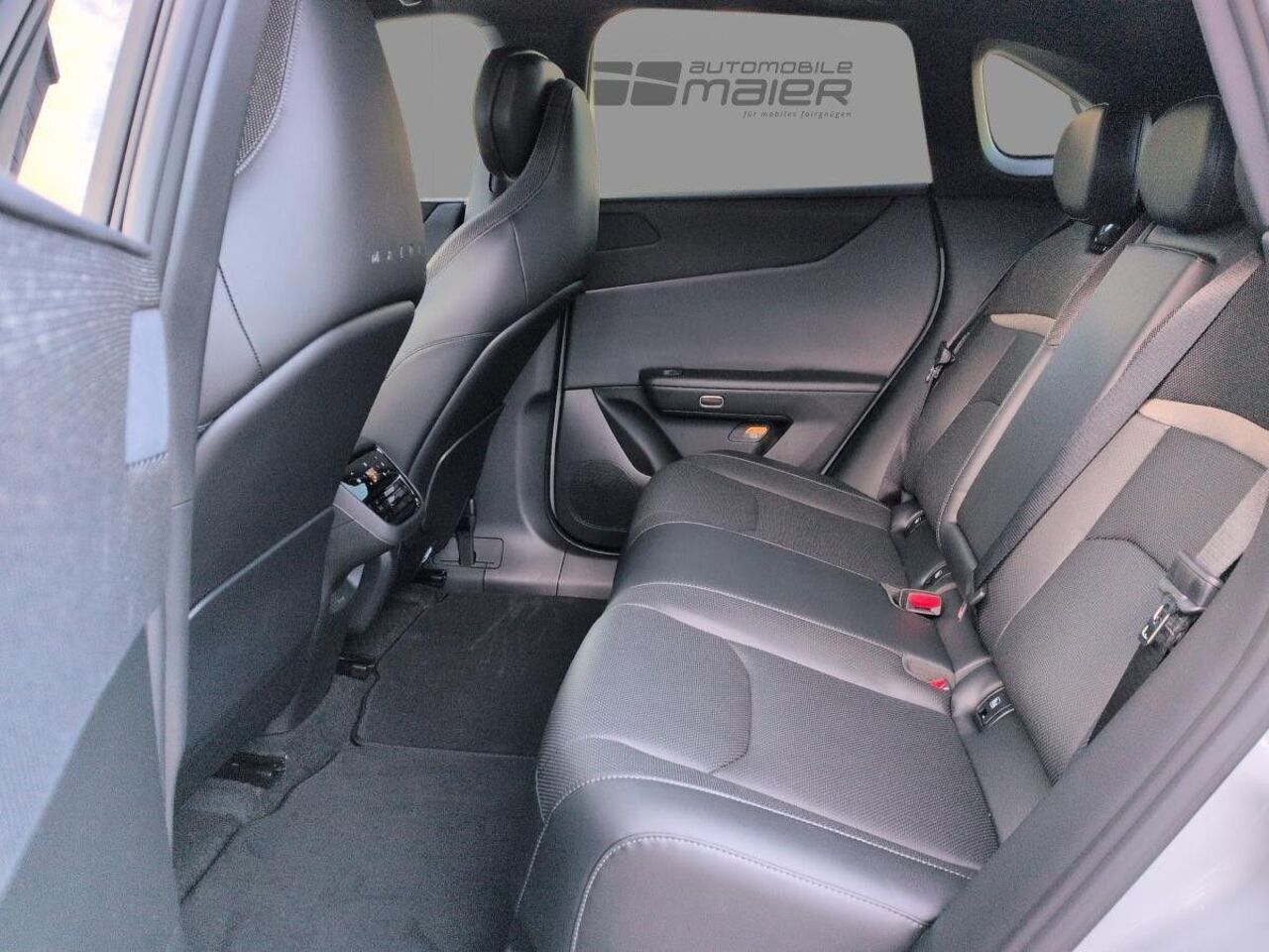 MAZDA CX-6e TAKUMI *HEAD-UP*LED*AMBIENTE*LEDER*360°* Ansicht 7 für Fahrzeugdetailseite
