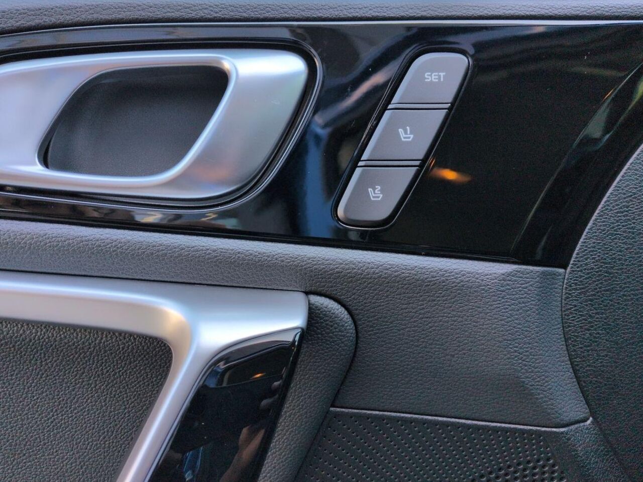 KIA XCeed 1.6 Plug In Hybrid SPIRIT *Technologie-P*Sitz-P* Ansicht 13 für Fahrzeugdetailseite