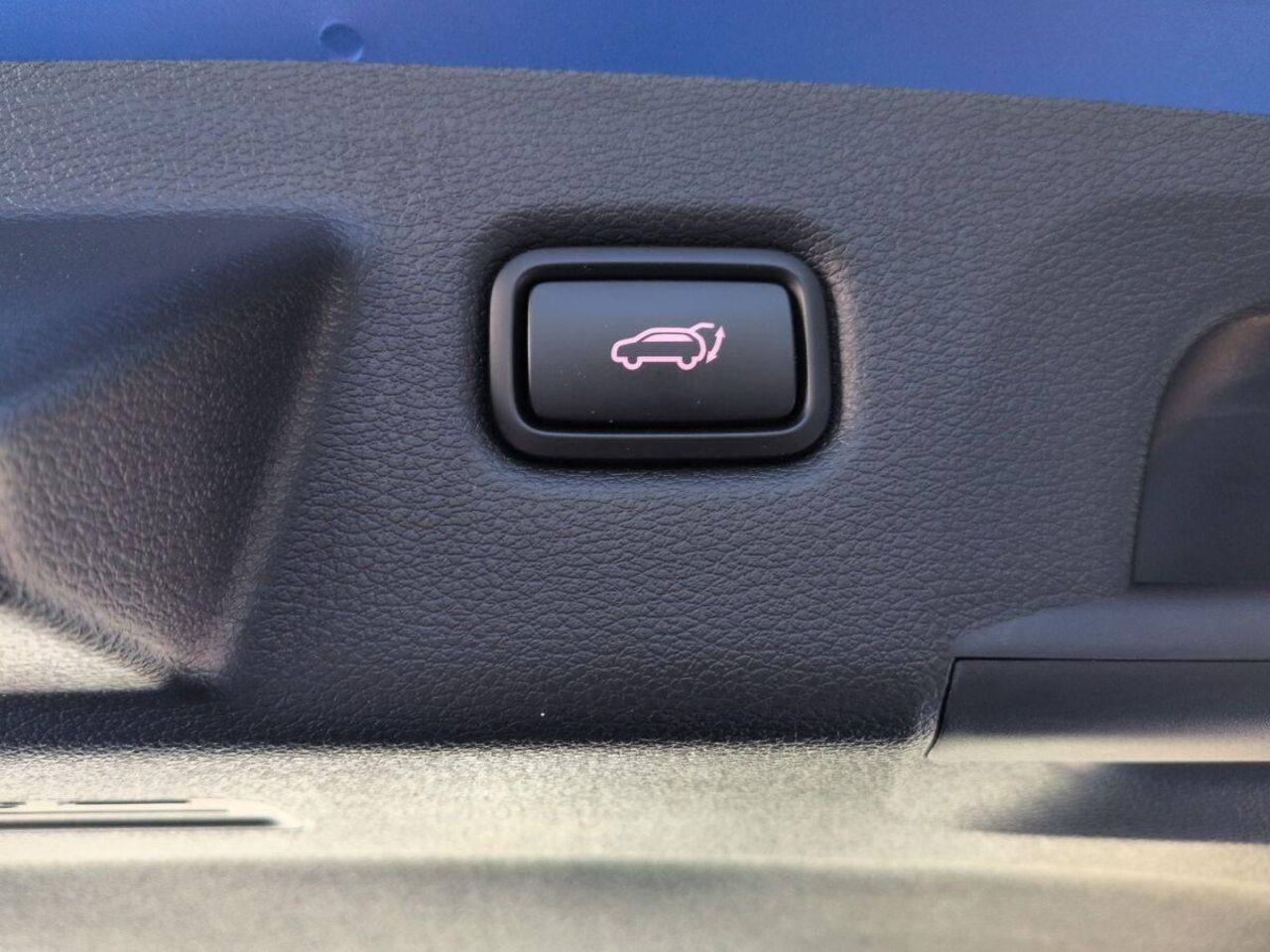KIA XCeed 1.6 Plug In Hybrid SPIRIT *Technologie-P*Sitz-P* Ansicht 16 für Fahrzeugdetailseite