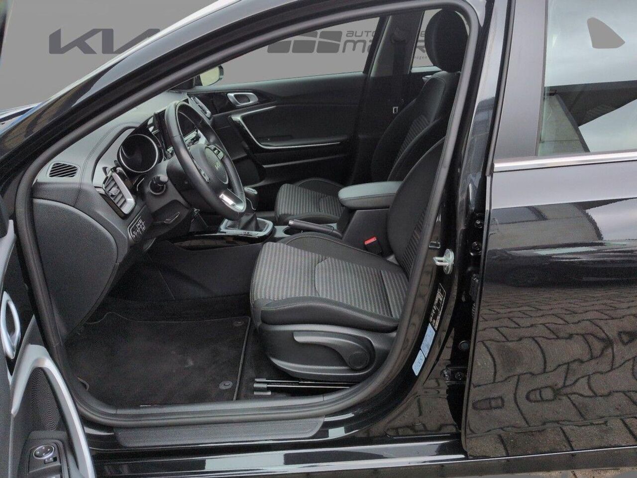 KIA Ceed 1.5 JBL SOUND EDITION *NAVI*SITZHEIZUNG* Ansicht 6 für Fahrzeugdetailseite