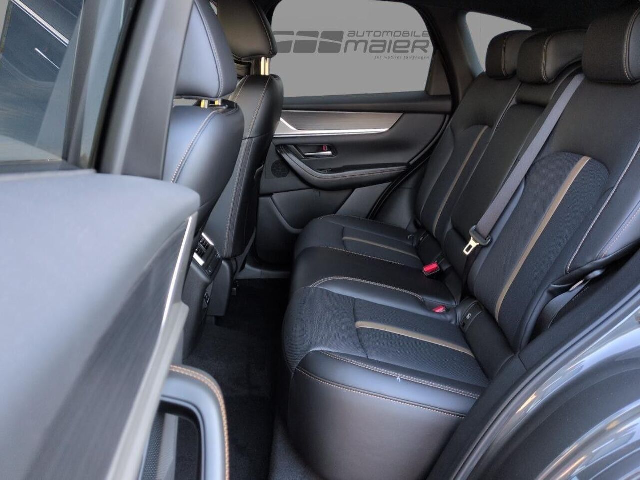 MAZDA CX--60 3.3 AWD *PANORAMA*LEDER*MATRIX-LED*BOSE* Ansicht 7 für Fahrzeugdetailseite