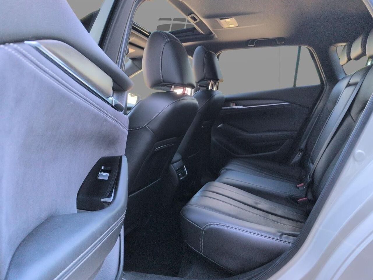 MAZDA 6 2.5 AT TAKUMI *NAVI*BOSE*HEAD-UP*GLASDACH* Ansicht 7 für Fahrzeugdetailseite