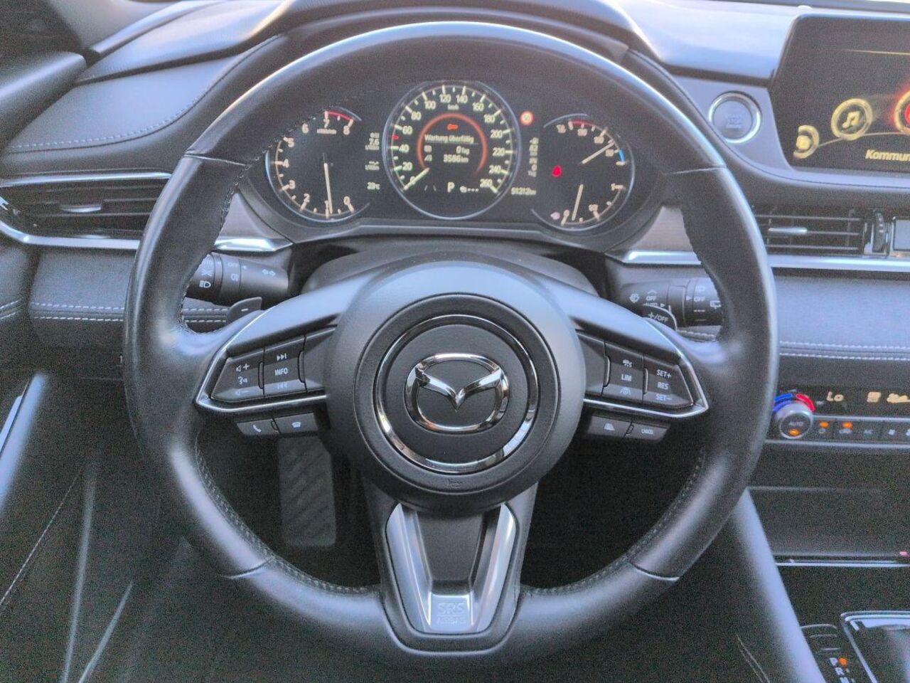 MAZDA 6 2.5 AT TAKUMI *NAVI*BOSE*HEAD-UP*GLASDACH* Ansicht 9 für Fahrzeugdetailseite