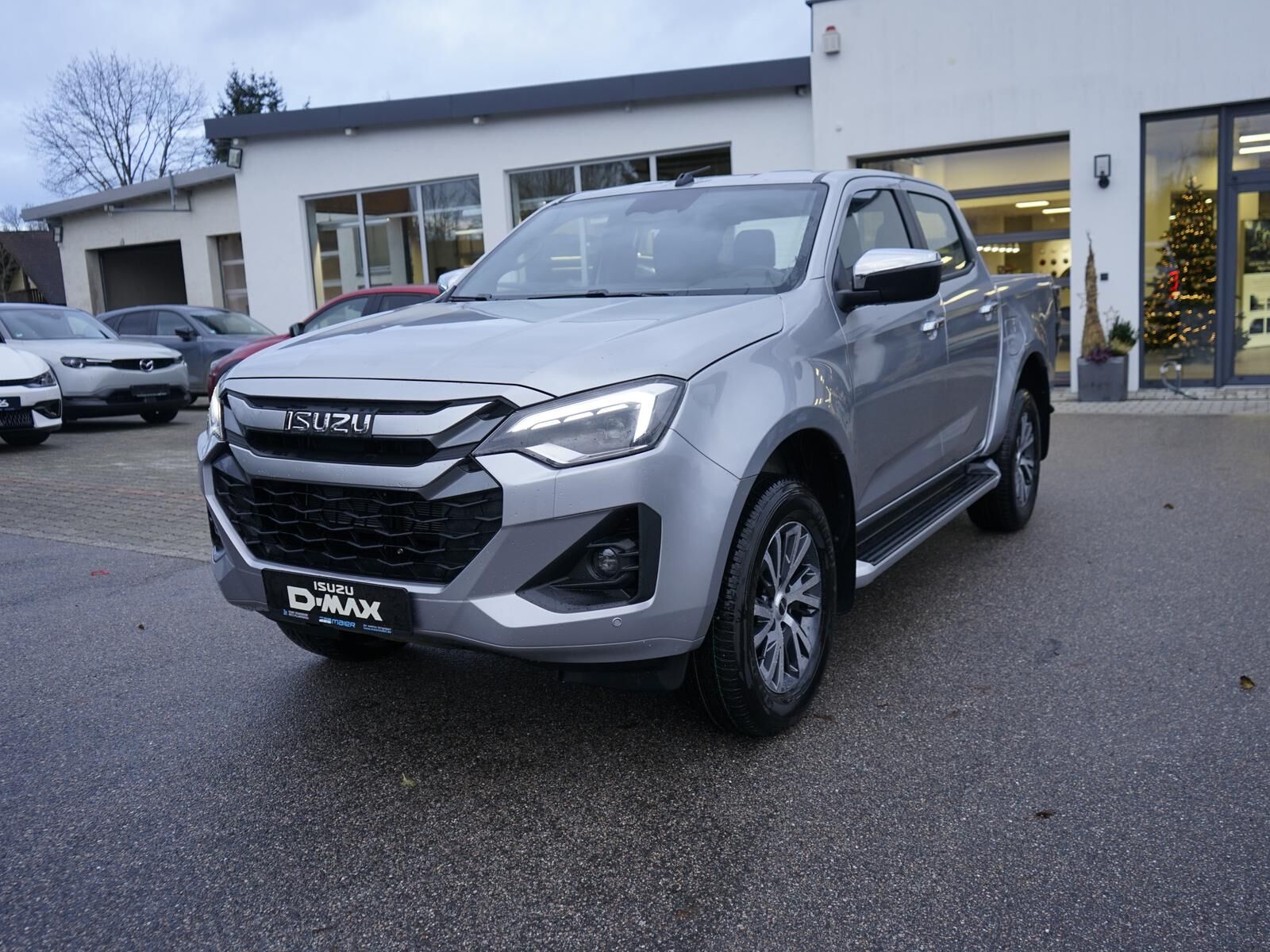 ISUZU D-Max 1.9D Double Cab 4WD LSE*LED*KAMERA*AKTION* Ansicht 2 für Fahrzeugdetailseite