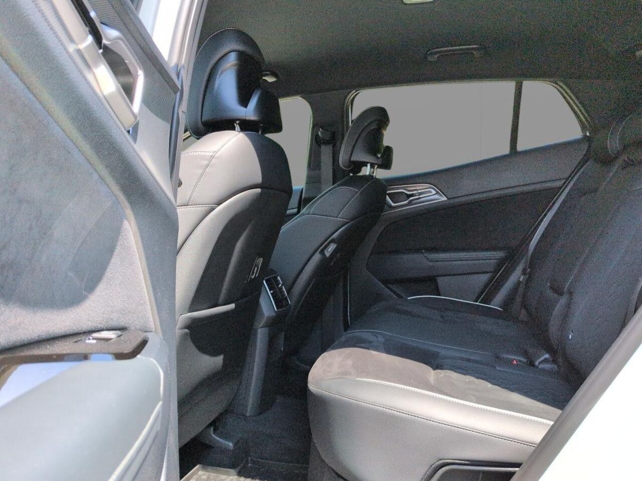 KIA Sportage 1.6TGDI HEV Hybrid GT-LINE *NAVI*KAMERA Ansicht 7 für Fahrzeugdetailseite
