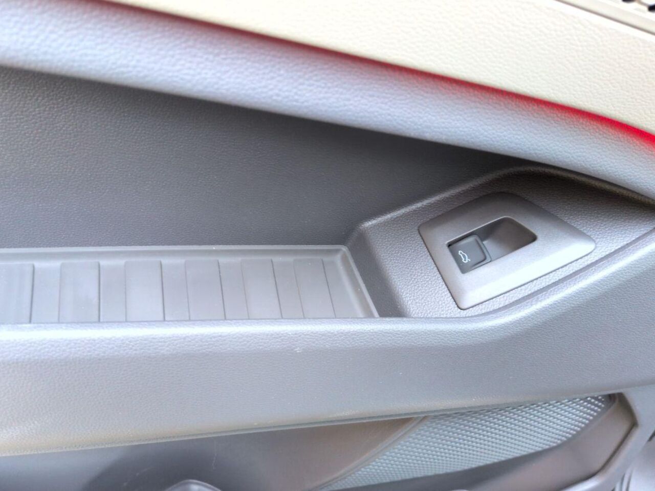 VW T7 2.0 TDI EDITION LANG *7-SITZER* LED* Ansicht 14 für Fahrzeugdetailseite