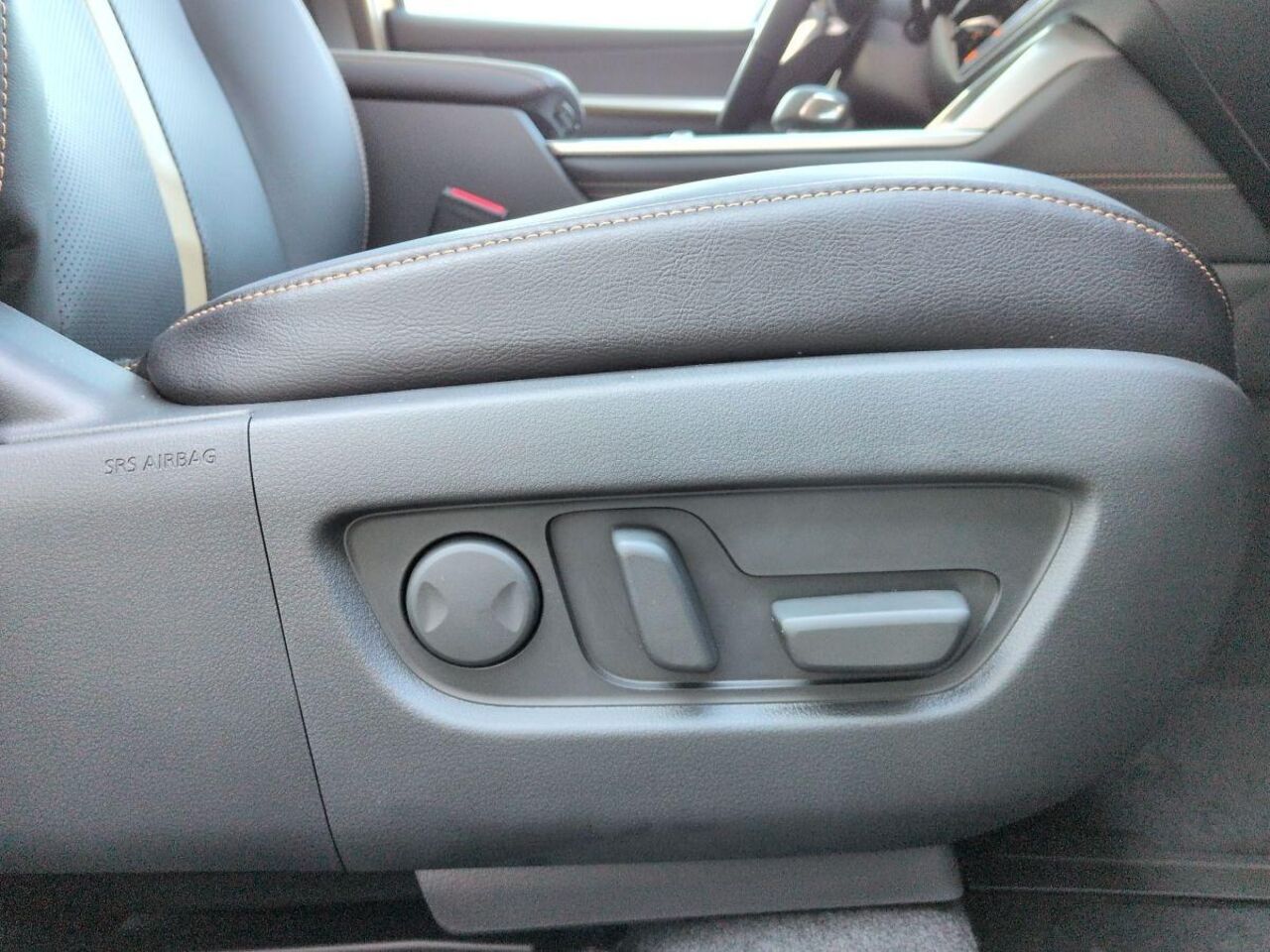 MAZDA CX--60 3.3 AWD *PANORAMA*LEDER*MATRIX-LED*BOSE* Ansicht 13 für Fahrzeugdetailseite
