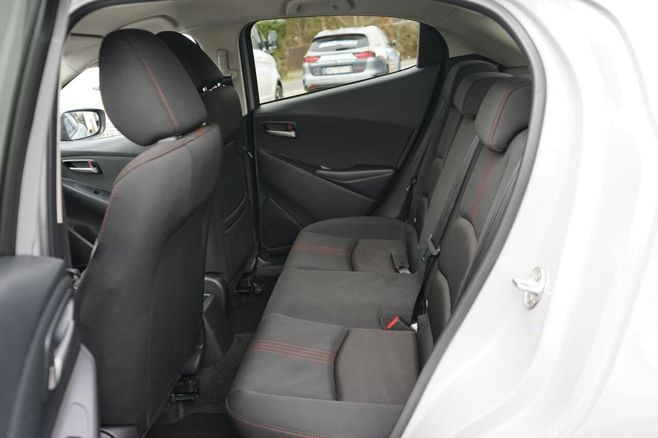 MAZDA 2 1.5 SKYACTIV-G HOMURA *LED*KAMERA*DAB* Ansicht 7 für Fahrzeugdetailseite