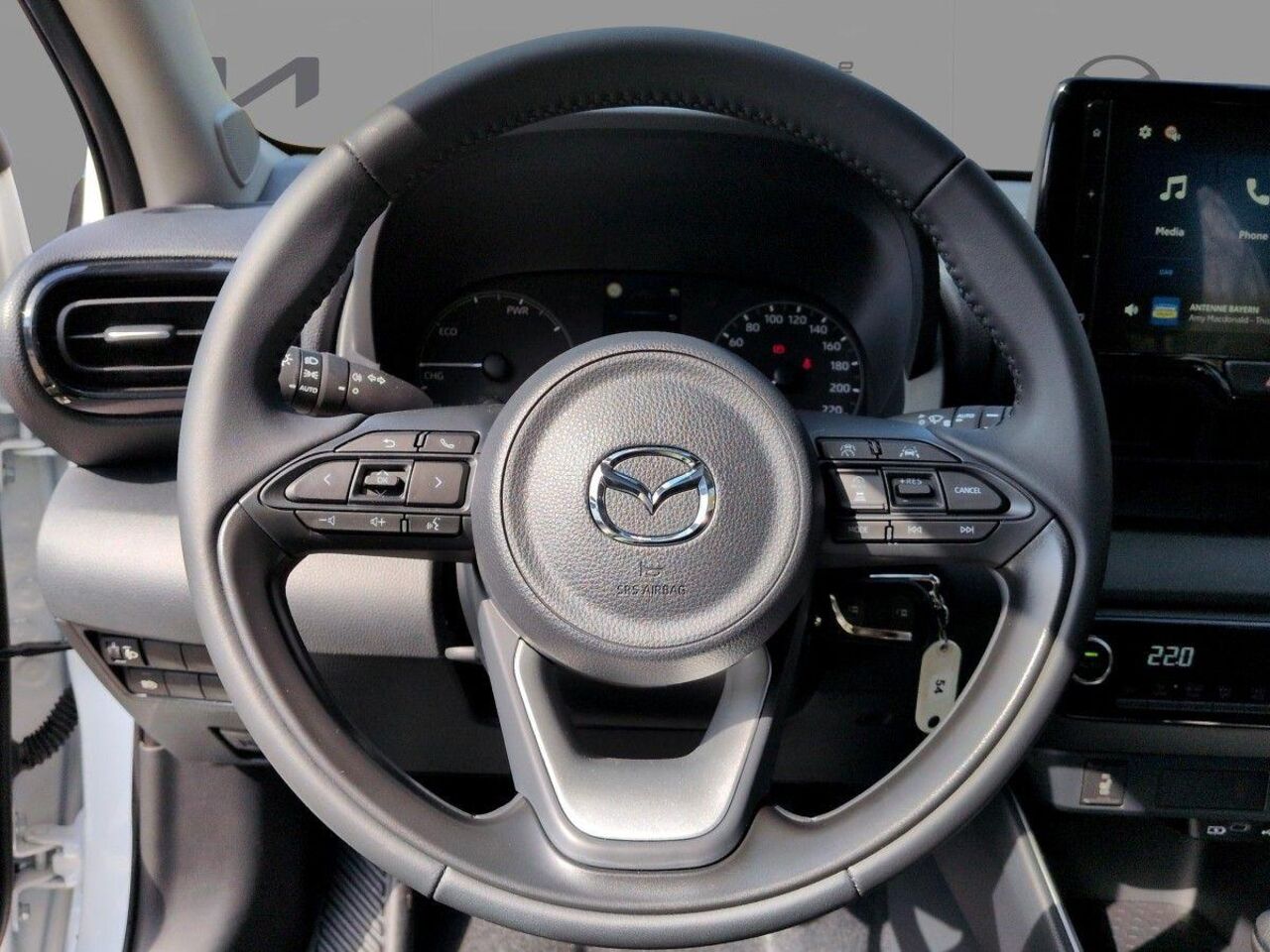MAZDA 2 1.5L Hybrid CENTER-LINE *SHZ* PDC* KAMERA* Ansicht 9 für Fahrzeugdetailseite