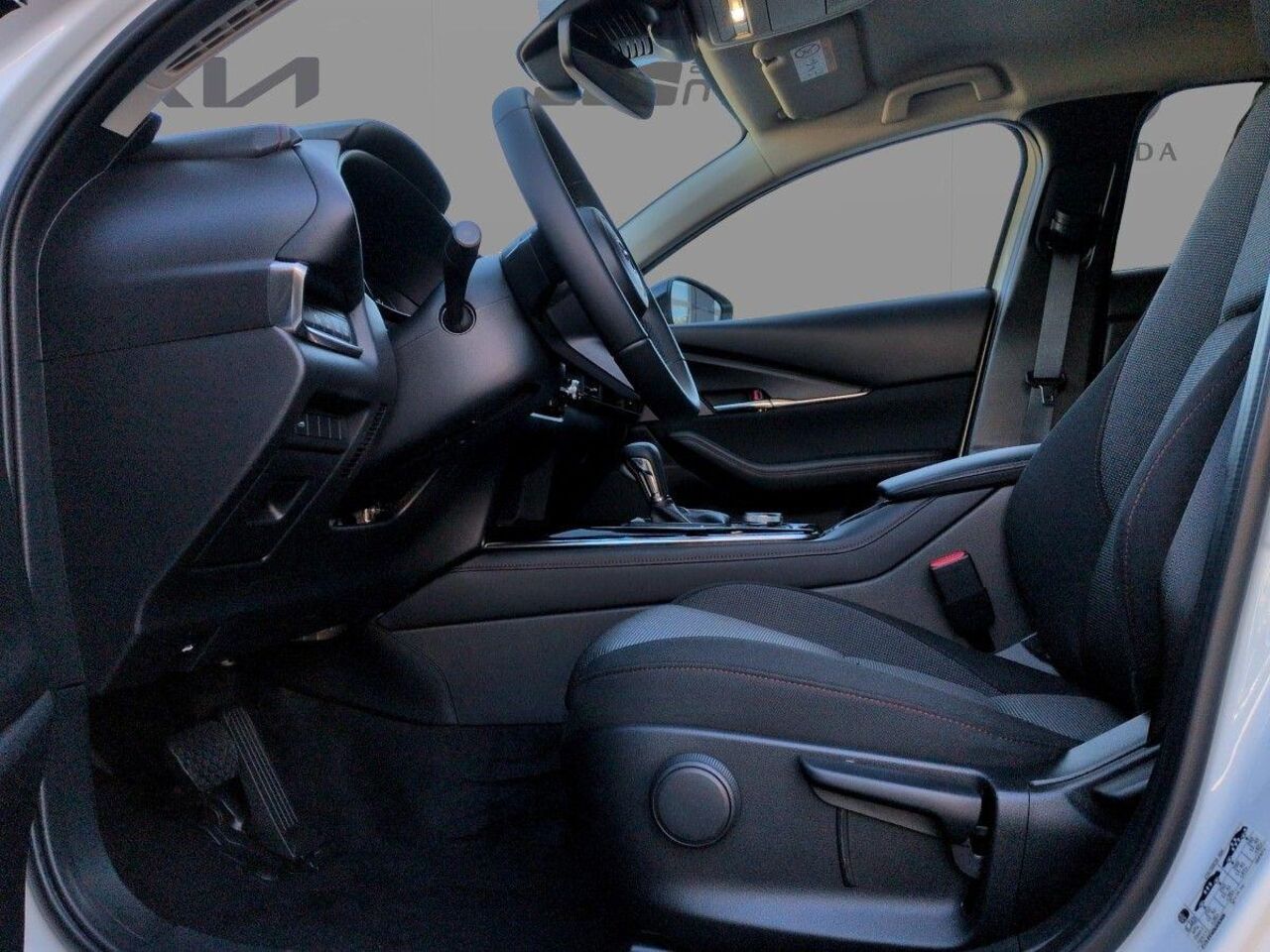 MAZDA CX-30 2.5 e-SKYACTIV G 6AT HOMURA*Head-Up*NAVI* Ansicht 6 für Fahrzeugdetailseite