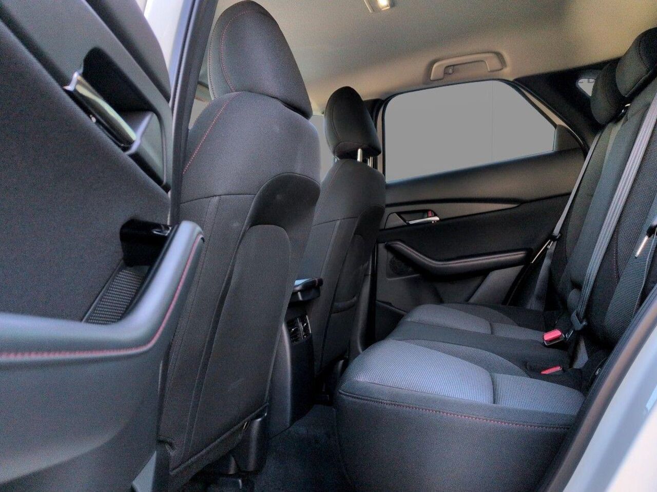 MAZDA CX-30 2.5 e-SKYACTIV G 6AT HOMURA*Head-Up*NAVI* Ansicht 7 für Fahrzeugdetailseite