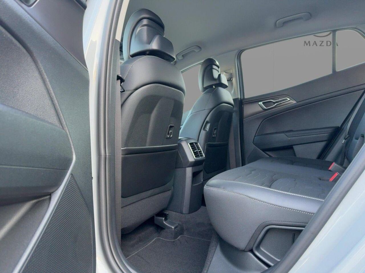KIA Sportage 1.6 TGDI DCT VISION *KOMFORTP1*NAVI* Ansicht 7 für Fahrzeugdetailseite