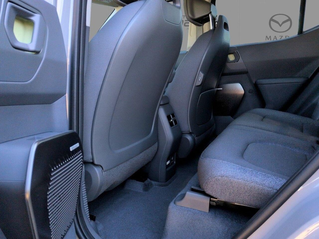 KIA EV2 EARTH*SitzP2*TechP5*WinterP3*DriveWiseP6* Ansicht 7 für Fahrzeugdetailseite