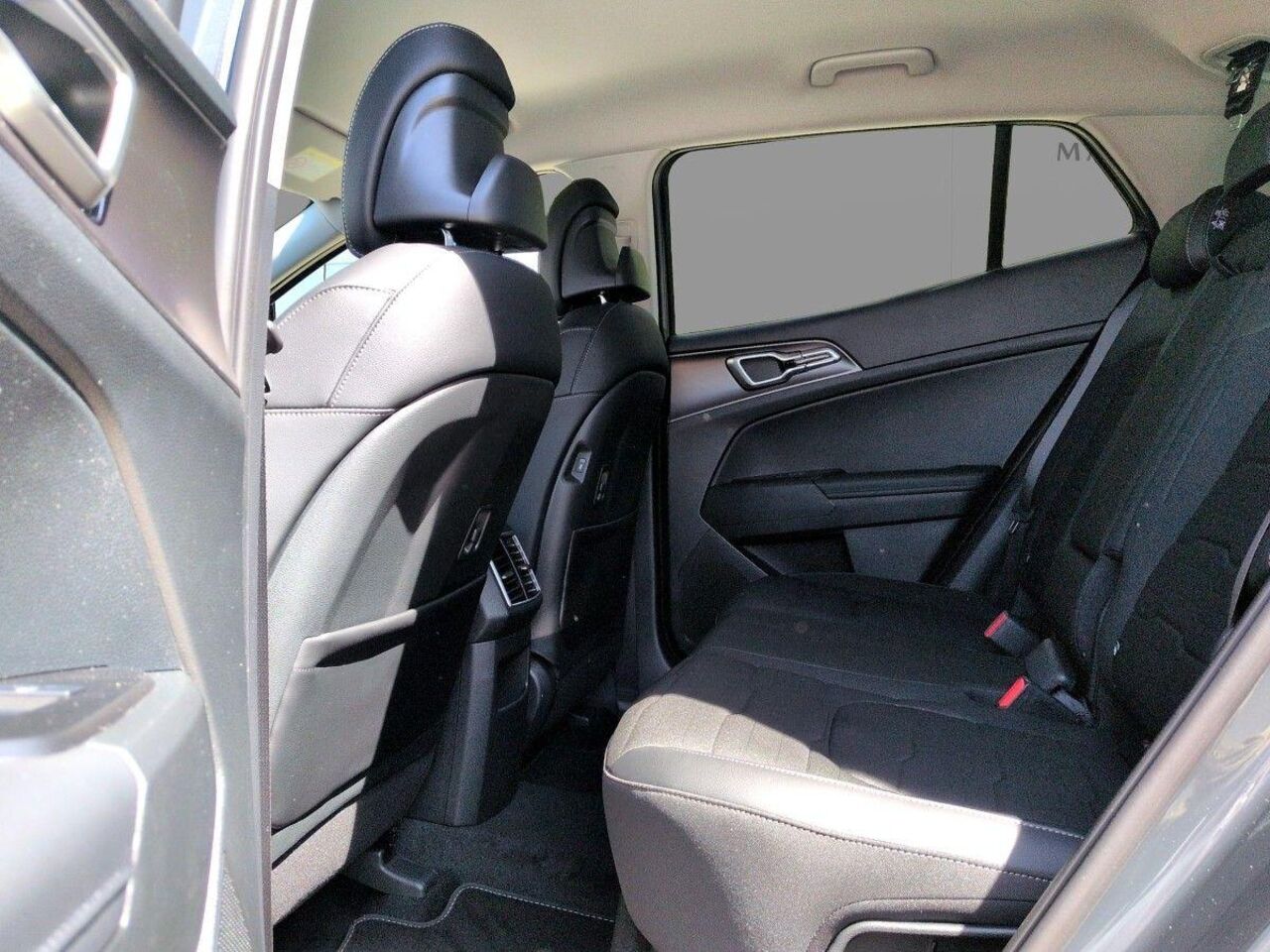 KIA Sportage 1.6 TGDI DCT VISION *NAVI* Ansicht 7 für Fahrzeugdetailseite